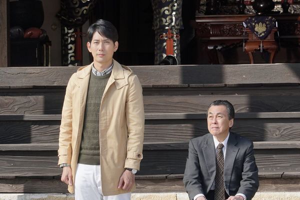 広島の尾道を訪れた光彦は、亡き妹の友人の殺人事件の捜査をする野上刑事と出会う。(c)TBS