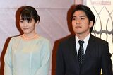 小室眞子さん結婚会見で見えた、夫を守る「勇敢さ」と時代を先取る「婦唱夫随」の…