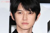 Netflix『幽☆遊☆白書』の飛影役に「再現度高すぎ」好評の本郷奏多、麻雀マンガドラマ『アカギ』で主人公…