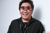 コロッケ「モテたくて（笑）」から始まった独自のものまねワールド