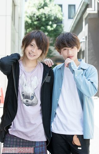 佐藤流司、松本岳　撮影／伊藤和幸　スタイリスト／浜元理恵（佐藤さん）　衣装協力／elements,H（佐藤さん、トップス2点）