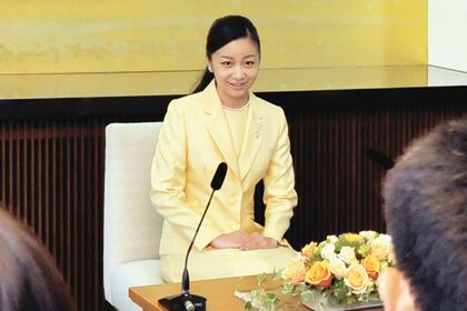 '14年12月、ご成年を迎えるにあたり初会見で記者と問答された佳子さま