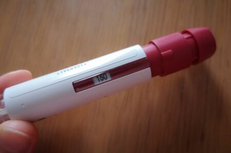 人工授精で卵子を受精卵にするために採卵するときに使用する排卵誘発剤も、決して身体に優しいものではない