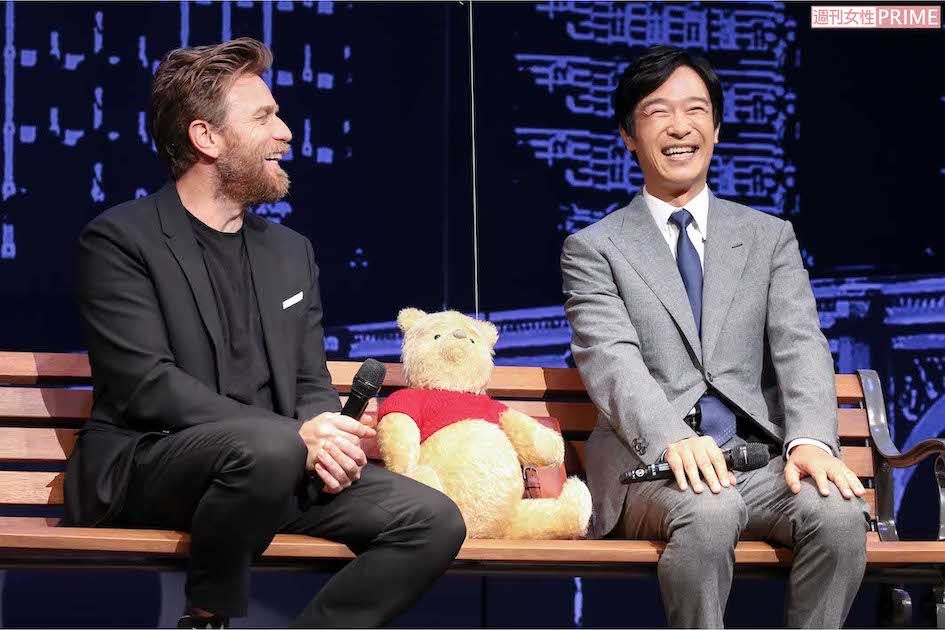 2018年、映画『プーと大人になった僕』ジャパンプレミアに堺雅人と登壇したユアン・マクレガー