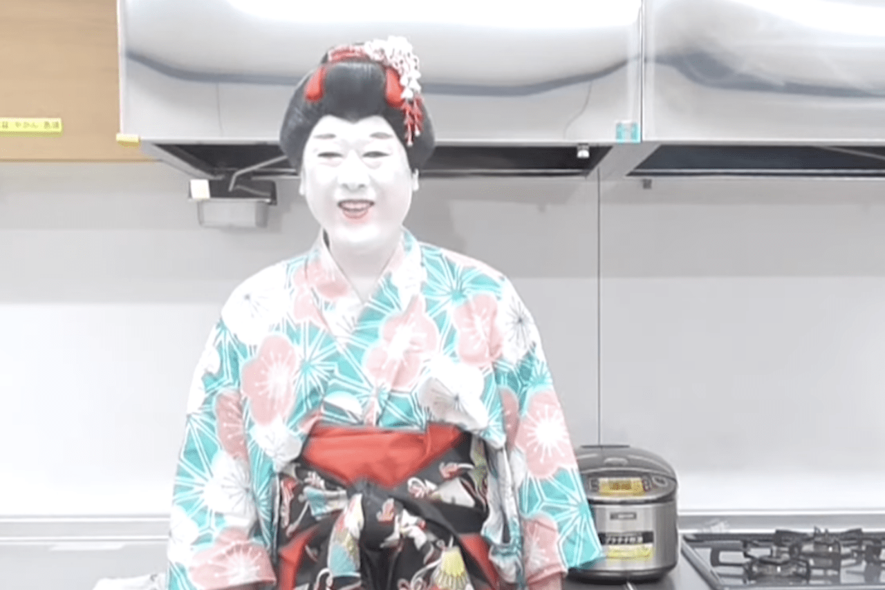 コウメ太夫（公式YouTubeより）