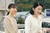 《ドレスとイヤリングの「赤」で》紀子さまと佳子さま、母娘公務でみせる「ワンポイントリンク」の絆