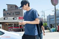 東出昌大、コロナ期間中は実家STAY“母親とラーメン店通い”生活が切なすぎる