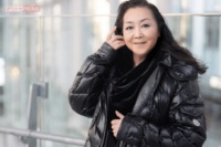 あべ静江「前後の記憶がない」脳梗塞からの復帰、“4股”ギタリストとのスキャンダル、代表曲『みずいろの…