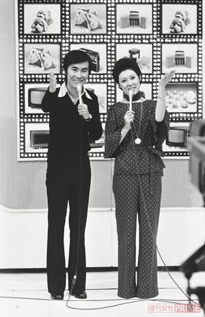 『新婚さんいらっしゃい！』。クセのある素人さんに対し、桂文枝師匠だからこそ仕切れる司会ぶり