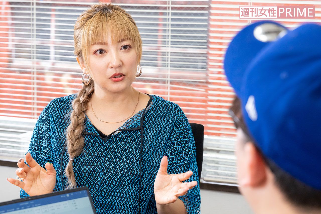 澤井直人と対談する山田まりや