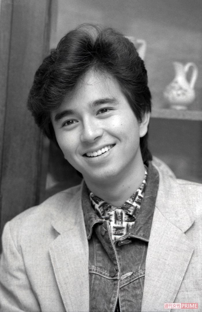 1985年、アニメ『キャプテン翼』の後に長渕剛が作曲した『ビートルズの優しい夜』を歌っていたころの竹本