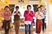 星野源の主題歌『恋』に合わせて出演者が踊るエンディング・ダンス (c)TBS
