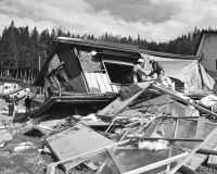 最近多い地震、首都直下型地震を誘発する”可能性”