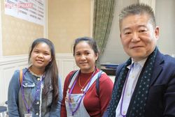 岐阜県で実習生を保護している甄凱さん（右）