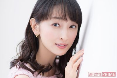 元タカラジェンヌ・花總まりが、舞台前に必ず行うルーティンとは