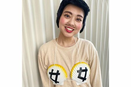 あぁ～しらきのモノマネを披露する杉原千尋アナ（インスタグラムより）