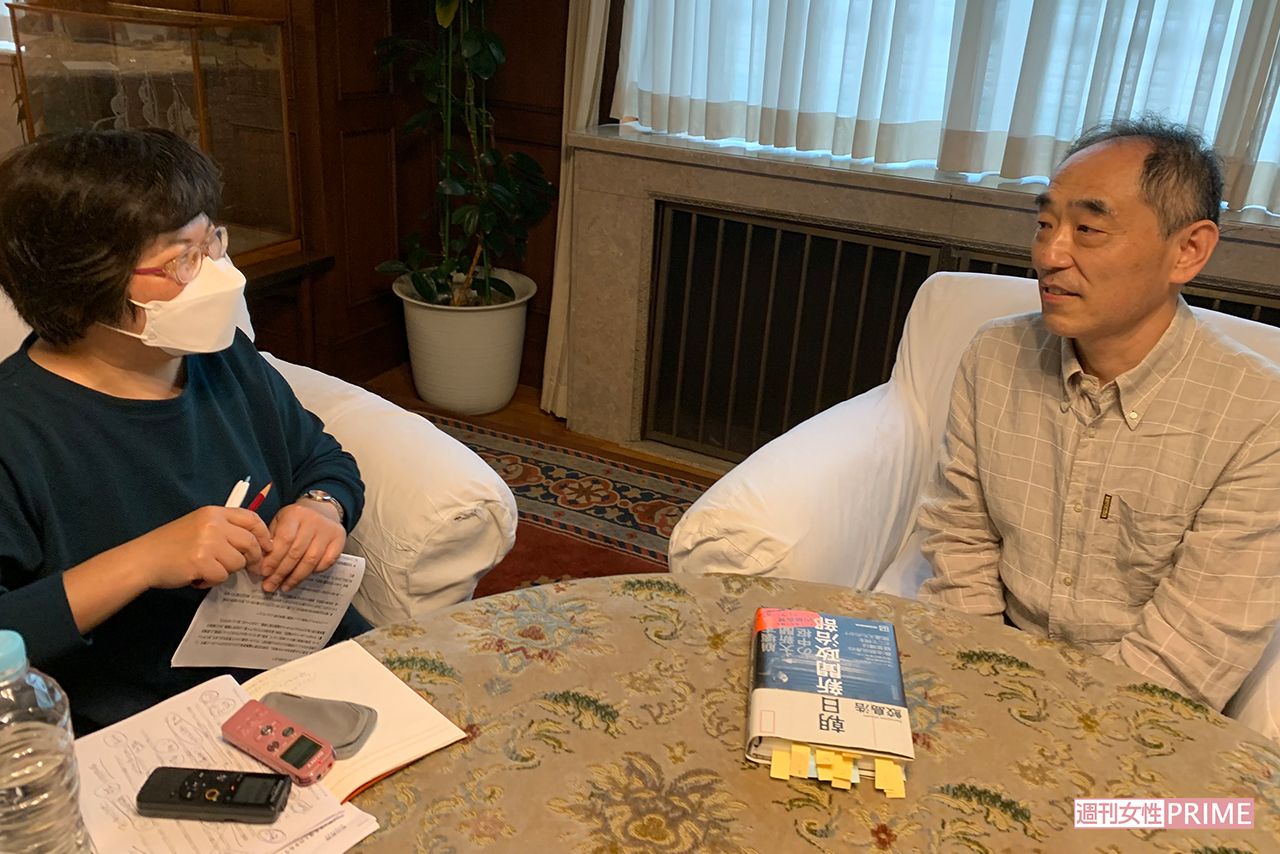 元朝日新聞政治部の記者・鮫島浩さんと、『時給はいつも最低賃金、これって私のせいですか? 国会議員に聞いてみた。』著者の和田靜香さん