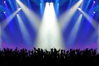 ジャニーズ事務所で相次ぐ解雇・退所・活動休止、アイドルを続けるのはなぜ難しいのか