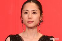 深津絵里、15歳で出演のCM『JR東海』に33年ぶりに登場！起用のワケを広報に直撃