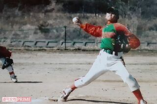 当時から二刀流として才能の片りんを見せていた小学生時代の大谷翔平