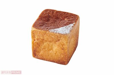 片山さんのイチオシ「BoulangerieTERA（東京都目黒区）」キューブ形クリームパン/1個260円（撮影／山田智絵）