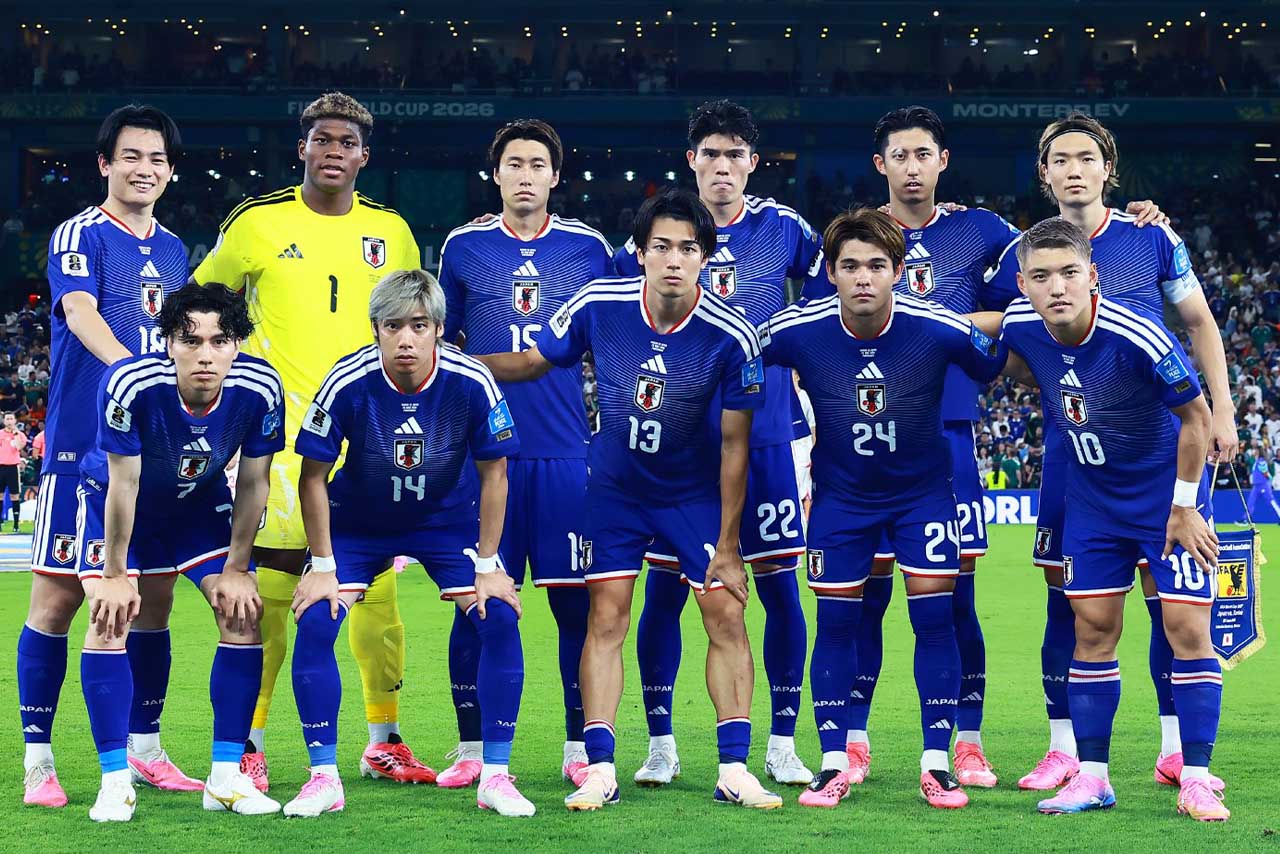 チュニジア戦に挑むサッカー日本代表（サッカー日本代表公式Xより）