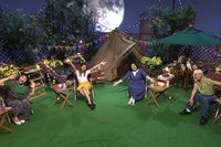 史上初「生理のテレビ番組」が話題！女性スタッフが語る、昭和の“隠す生理”からの脱却