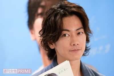 佐藤健まさかの“ロス”に!? 「いちばん、律との別れが寂しかった」