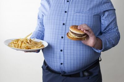 肥満治療の名医が考案「手作りダイエットふりかけ」で88kg→55kgに！効果抜群のダイエット食材4種