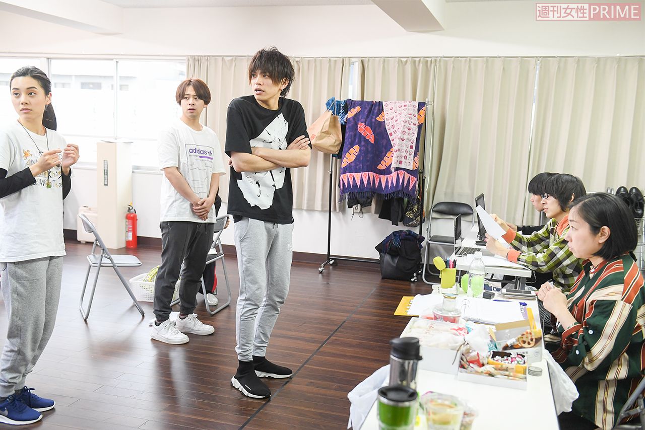 「演出の柳川さんから“休んでいい期間は2年じゃない？　それ以上休んだら需要なくなるんじゃない”と言われたことも大きかったかも」と振り返った山本。初めて台本を読んだときからワクワクが止まらなかったそう　撮影／高梨俊浩