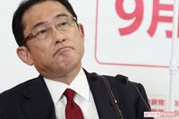 岸田文雄首相、長男・翔太郎氏の“公用車観光”に続き「同性婚」差別発言の荒井勝喜秘書官を更迭、政権崩壊…
