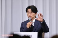 ジャニーズ事務所の性加害謝罪会見で見えたV6・井ノ原快彦の“懐柔力”、新社長・東山紀之は「トップとして…