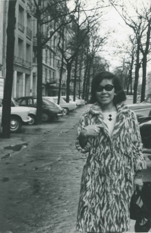 20代前半。NYの街並みに溶け込む鳥居さん