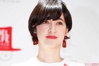 滝川クリステルの“ワンオペ育児”トークに大ブーイング「2億円超え資産」と夫・小泉進次郎氏のセレブ収入