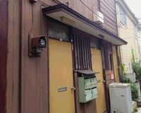 新幹線で焼身自殺をした老人、年金の少なさを愚痴っていた