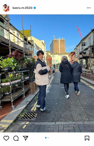 この日は、ふたりでお花を買いに行くほのぼのデートを満喫したよう（三笘薫のインスタグラムより）