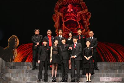 劇場版『進撃の巨人』完成披露ジャパンプレミアには約4000人の熱烈なファンが詰めかけるほど期待が大きかったが……（'15年7月）