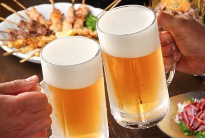 「お酒の失敗」もう繰り返さない！ 酒好き医師からクイズで学ぶ、“薬になる”飲み方