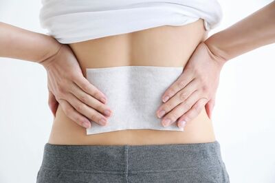 1日5分ゴロ寝しながらユラユラするだけ!「まくら体操」で腰痛を改善「骨格を整えれば90歳になっても自分の…