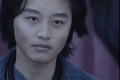 『ぼくらの勇気　未満都市』（'97年、日本テレビ系）のリュウ役でブレイク。当初はエキストラ予定だったがKinKiKids（当時）の敵役・リュウに抜擢され、最終的には人気キャラに