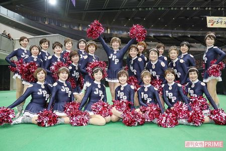 ドレミファダンスコンサート出演後、後列真ん中が滝野さん