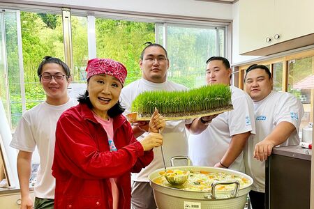 小林幸子さんと参加した田植えイベントにて（撮影：木原みぎわ）