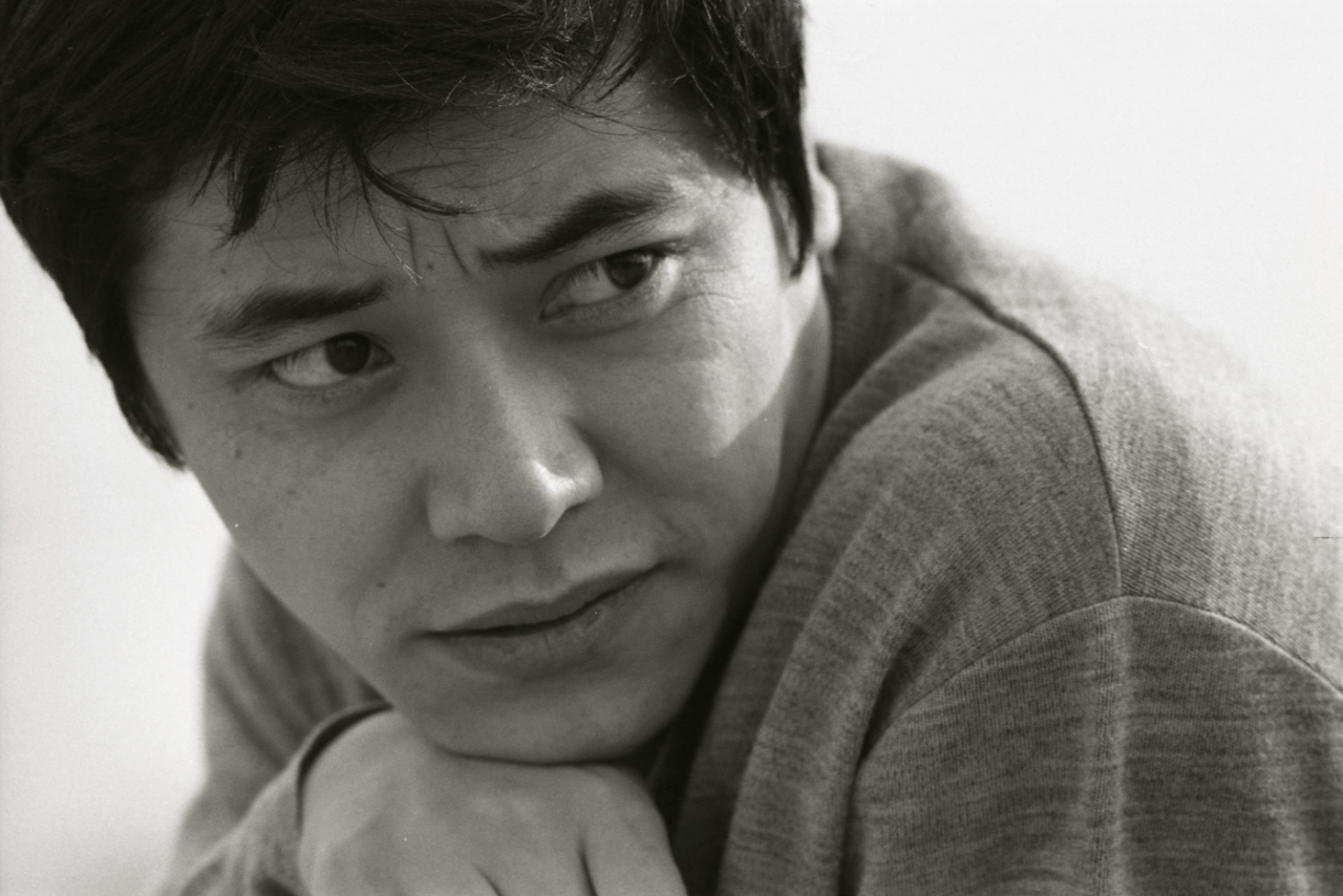 丹精な顔立ちが印象的な若いころの中尾彬