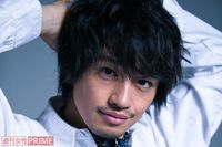 斎藤工が「ヒップホップを大音量で聴いたり、滋養強壮ドリンクを飲んでしまう」とき