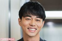 東出昌大、双子のパパになり「やっぱうちの子はかわいいと思います」と笑顔