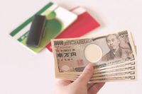 定期預金は「おまけつき」が楽しい!宝くじ付き、特産品プレ、医療従事者応援など