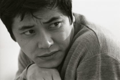 端正な顔立ちが印象的な若いころの中尾彬さん