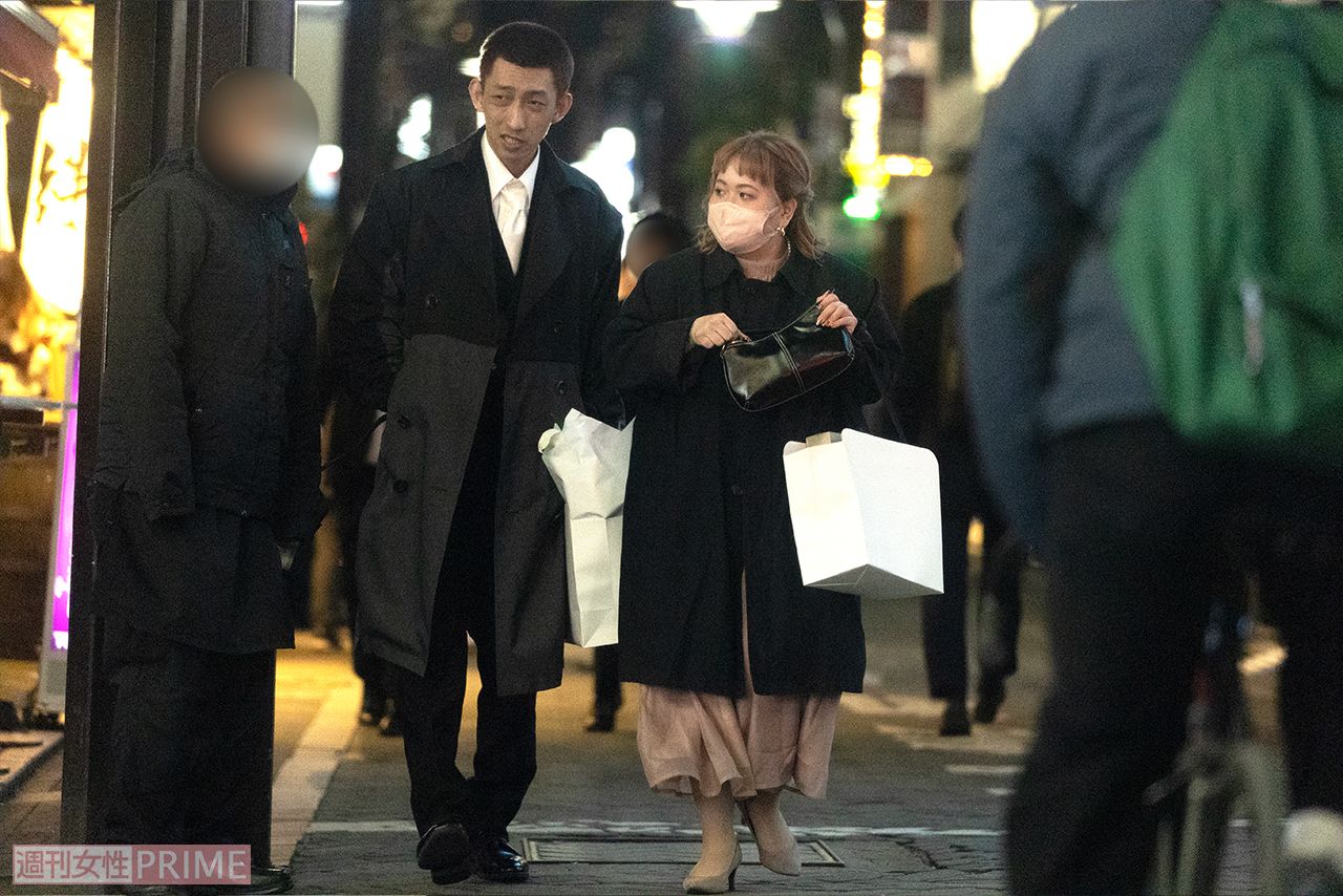 空気階段・水川かたまりの結婚式　(左から)やさしいズタイと世間知らズ西田