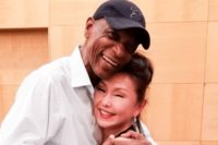 クリスタル・ケイの母シンシア、黒人彼氏との結婚報告で直面した実母による衝撃な言葉「あなたを産まなかっ…