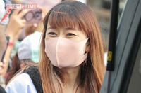 大腸がん・脳腫瘍で闘病中の「LUNA SEA」真矢の元モーニング娘。妻・石黒彩が夫の故郷のお祭りで見せた「覚…